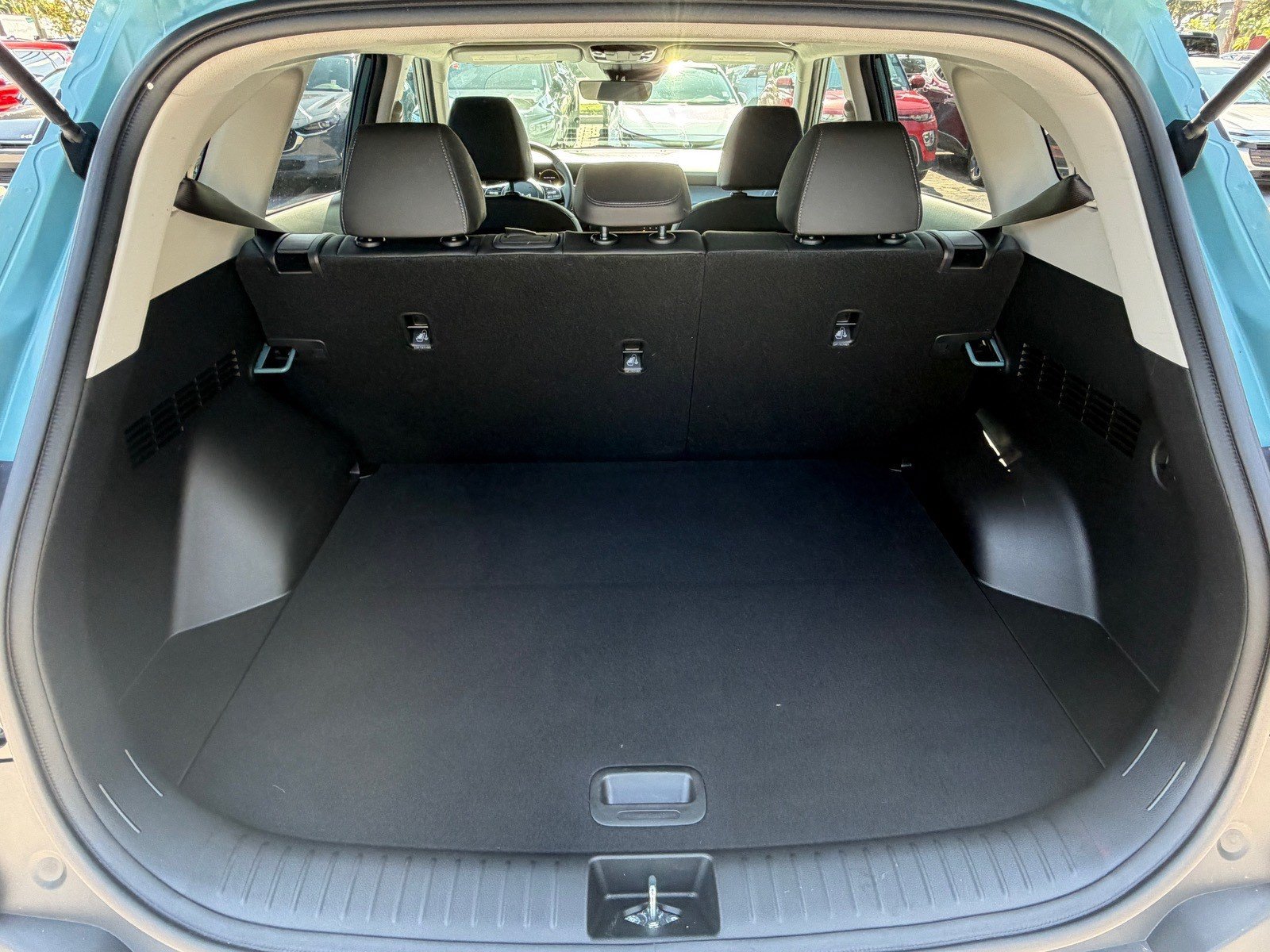 Certified 2024 Kia Seltos EX FWD image 46