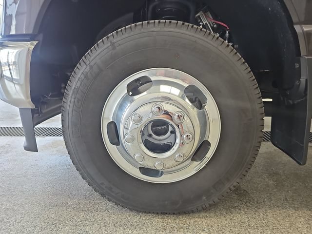 Used 2025 Ford F350 King Ranch w/ Chrome Package AWD/4WD image 23