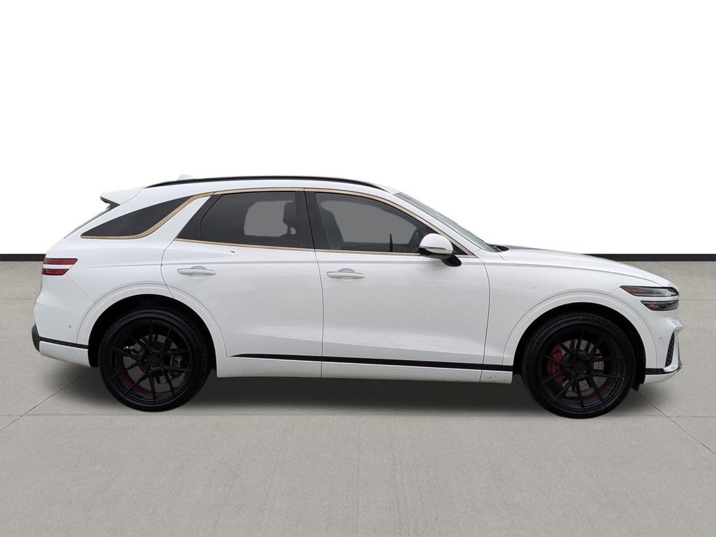 Used 2022 Genesis GV70 3.5T Sport w/ Sport Prestige Package image 4