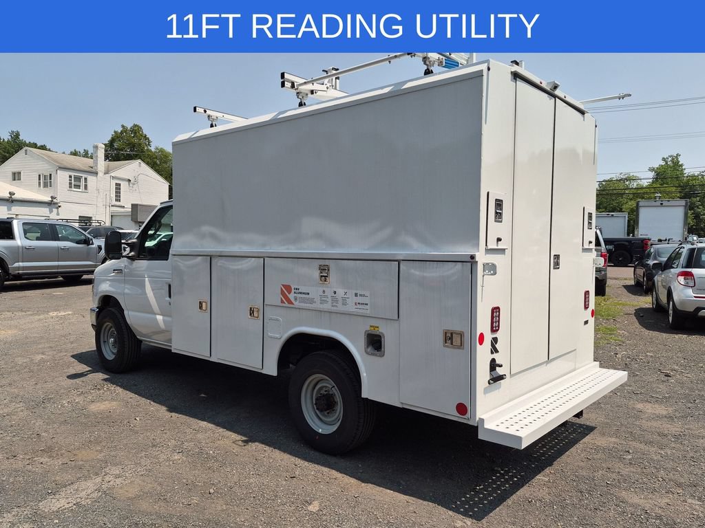 New 2027 Ford E-350 and Econoline 350 Super Duty w/ Power Equipment Group RWD image 7