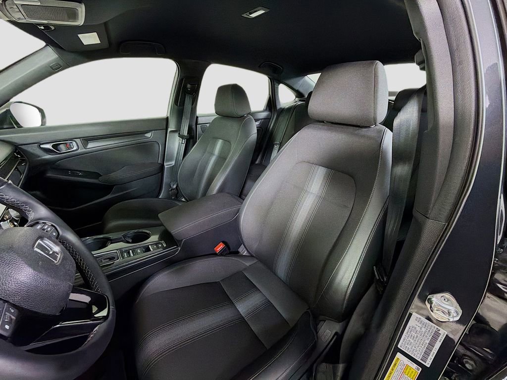 Used 2025 Honda Civic Sport image 13