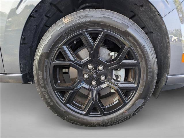 Used 2025 Ford Maverick Lobo AWD/4WD image 22