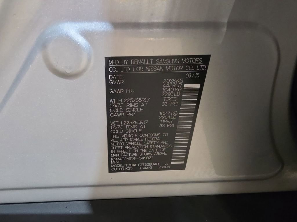 Used 2015 Nissan Rogue SV w/ SV Premium Package image 26