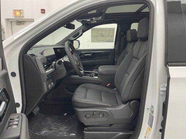 New 2026 Chevrolet Suburban RST image 9