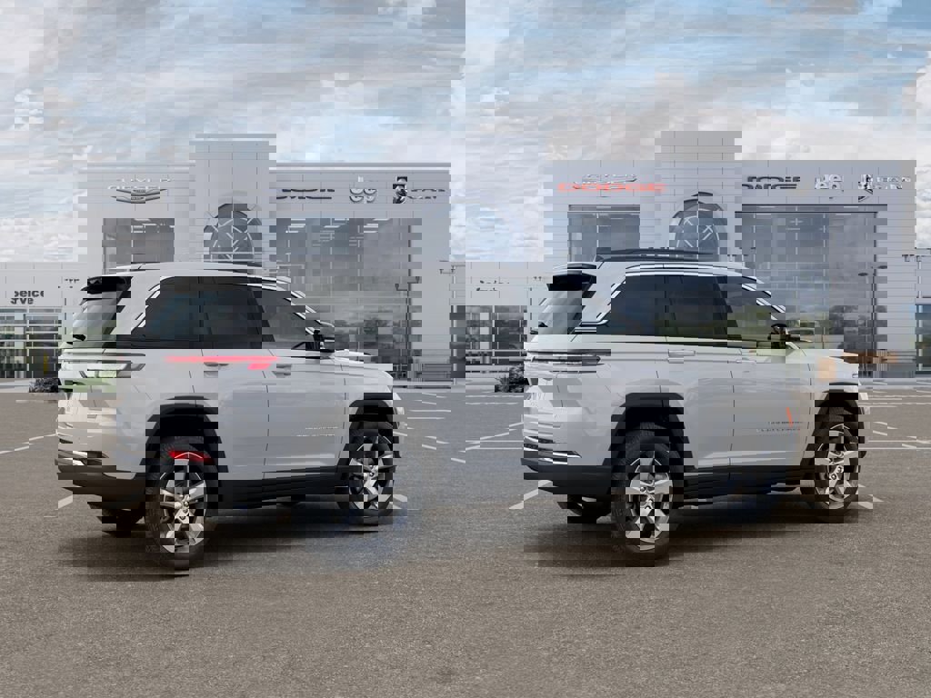 New 2026 Jeep Grand Cherokee Limited image 4