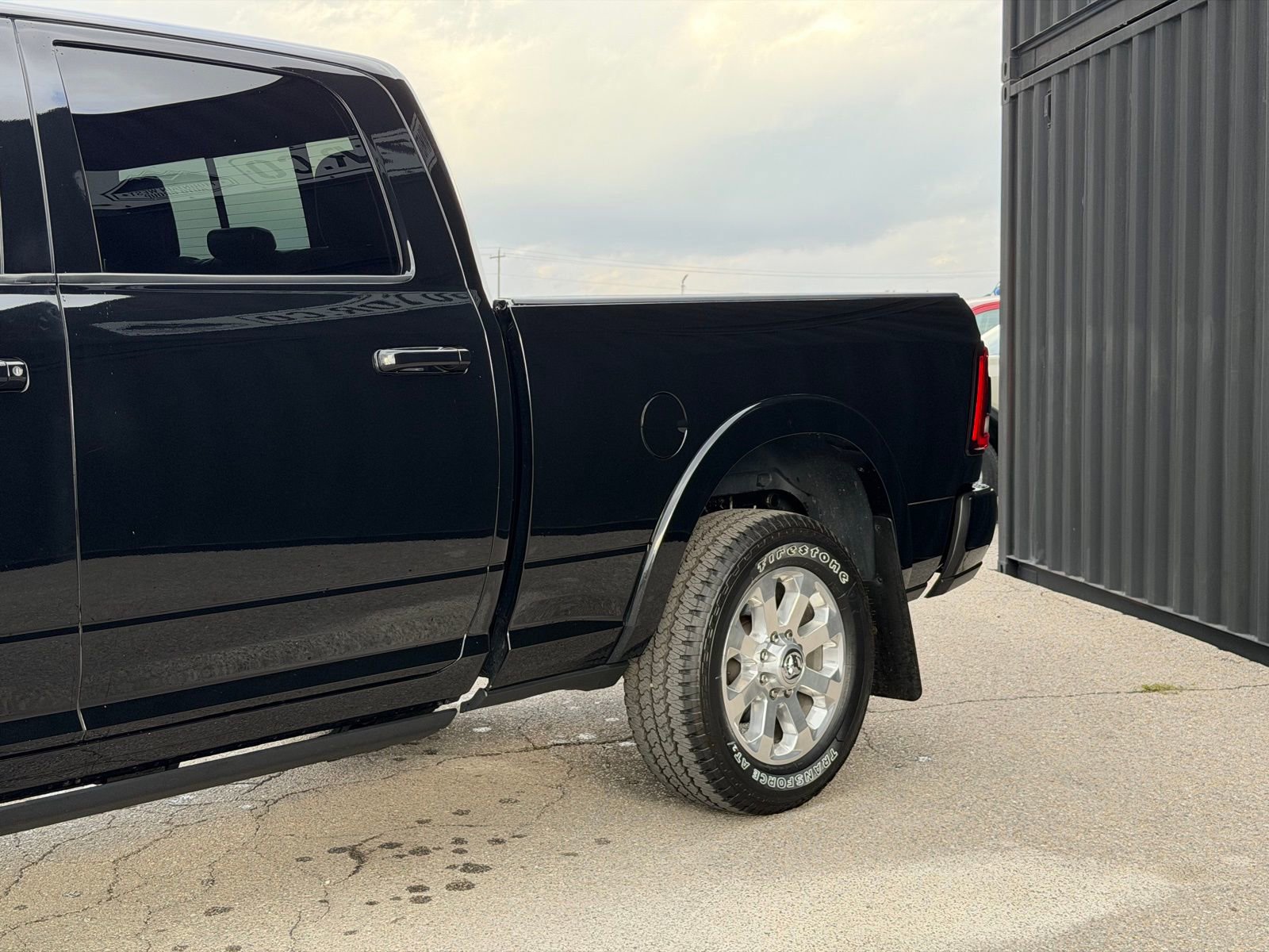 Used 2020 RAM 3500 Laramie image 13