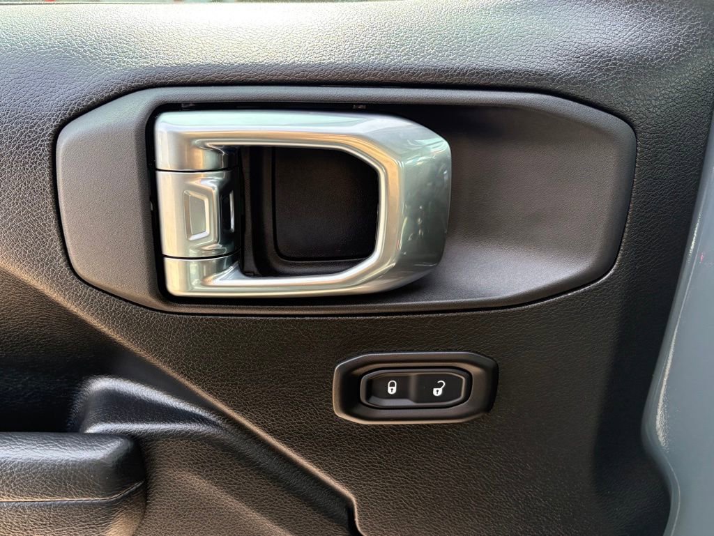 Certified 2026 Jeep Wrangler Sport image 20