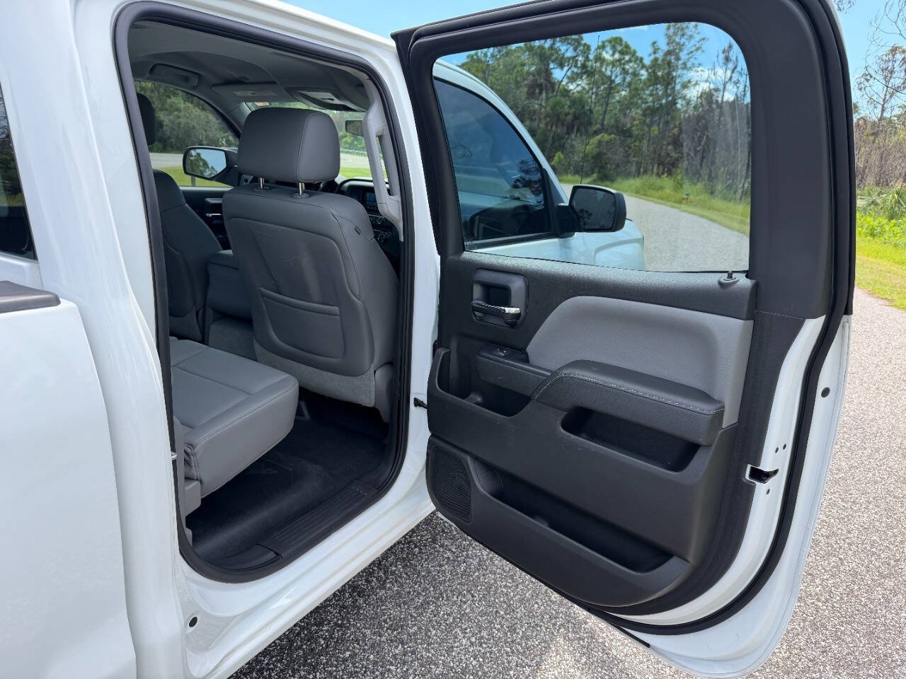 Used 2015 Chevrolet Silverado 1500 W/T w/ Trailering Package RWD image 18