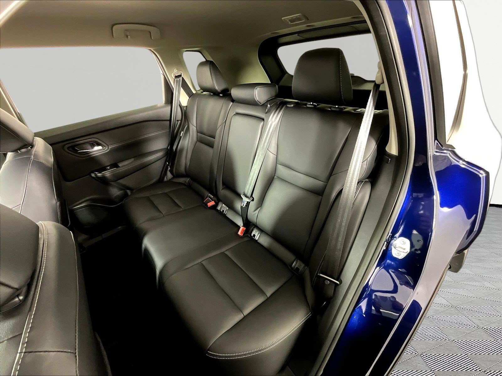 Certified 2025 Nissan Rogue SL AWD/4WD image 22
