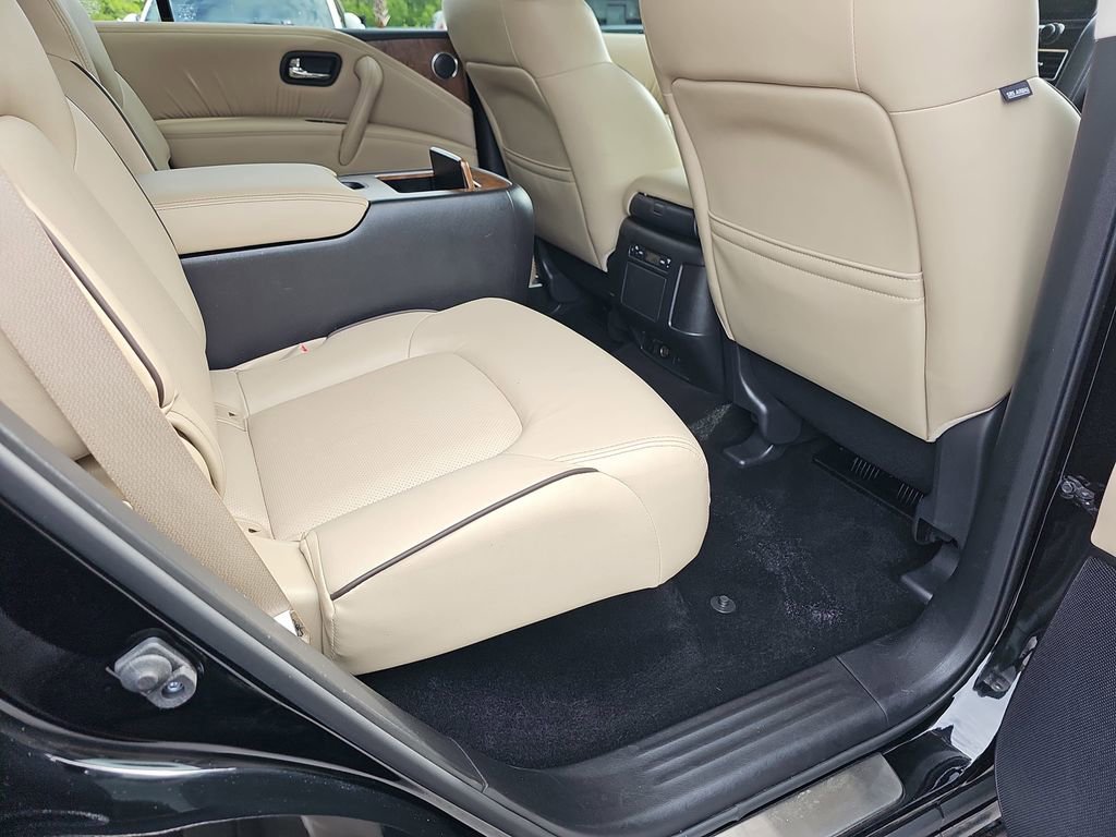 Used 2024 Nissan Armada SL w/ Captain's Chairs Package RWD image 14