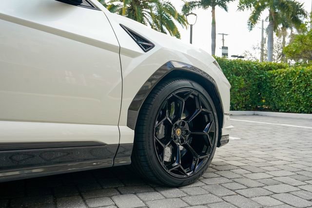 Used 2023 Lamborghini Urus Performante image 54