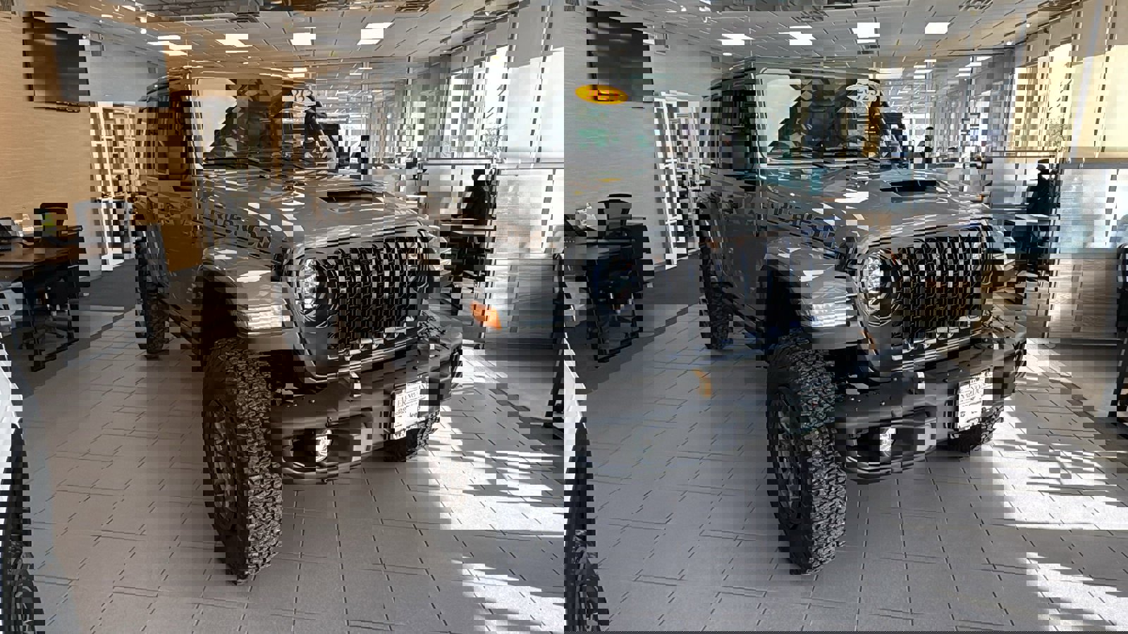 Certified 2023 Jeep Wrangler Unlimited Rubicon 392 w/ Trailer Tow Package image 3