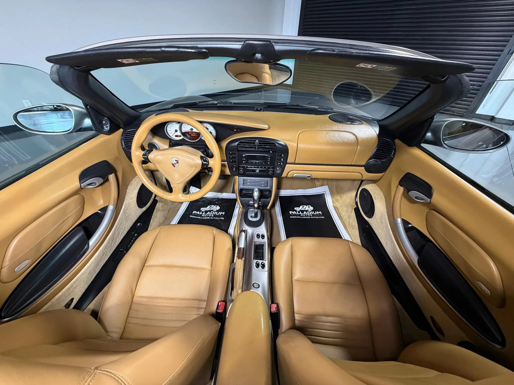 Used 2004 Porsche Boxster S RWD image 16