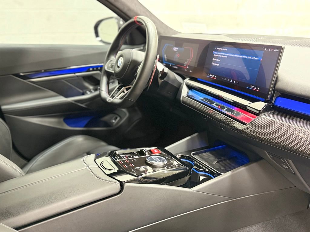 Used 2025 BMW M5 w/ Carbon Package image 50