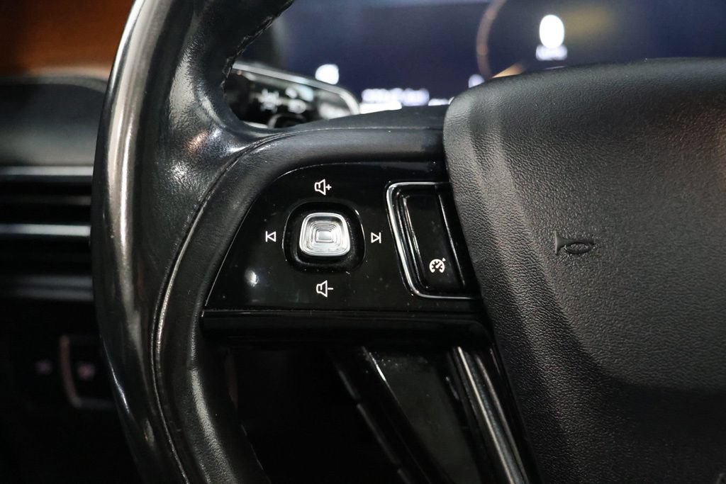 Used 2022 Lincoln Corsair Reserve AWD/4WD image 22