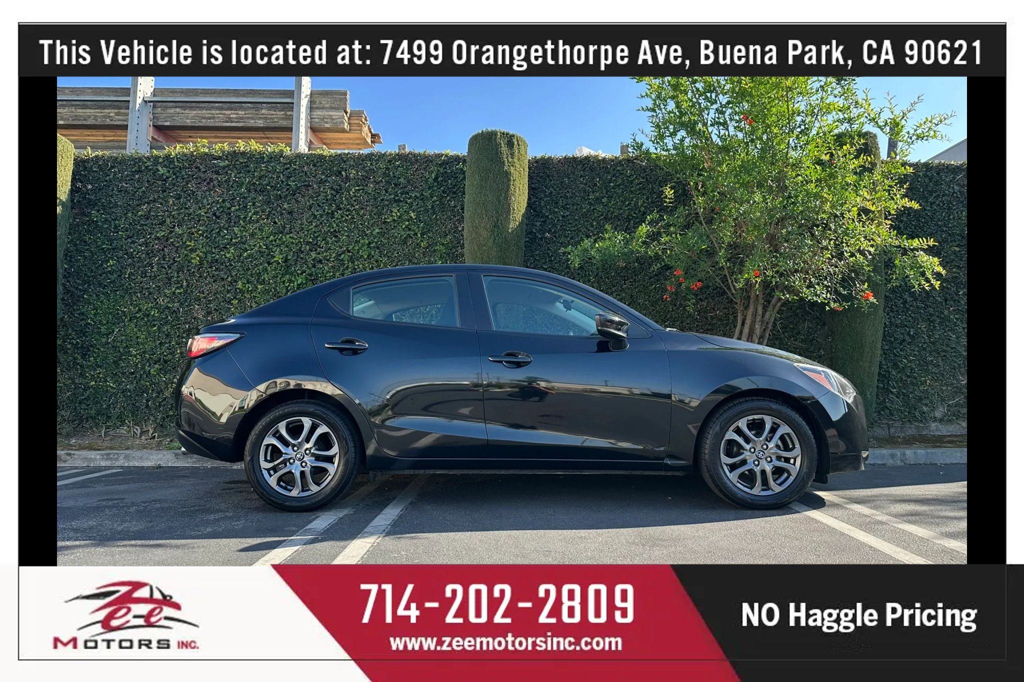 Used 2019 Toyota Yaris LE FWD image 5