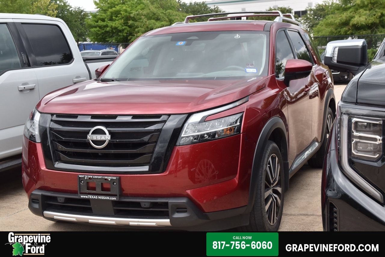 Used 2023 Nissan Pathfinder Platinum AWD/4WD image 1