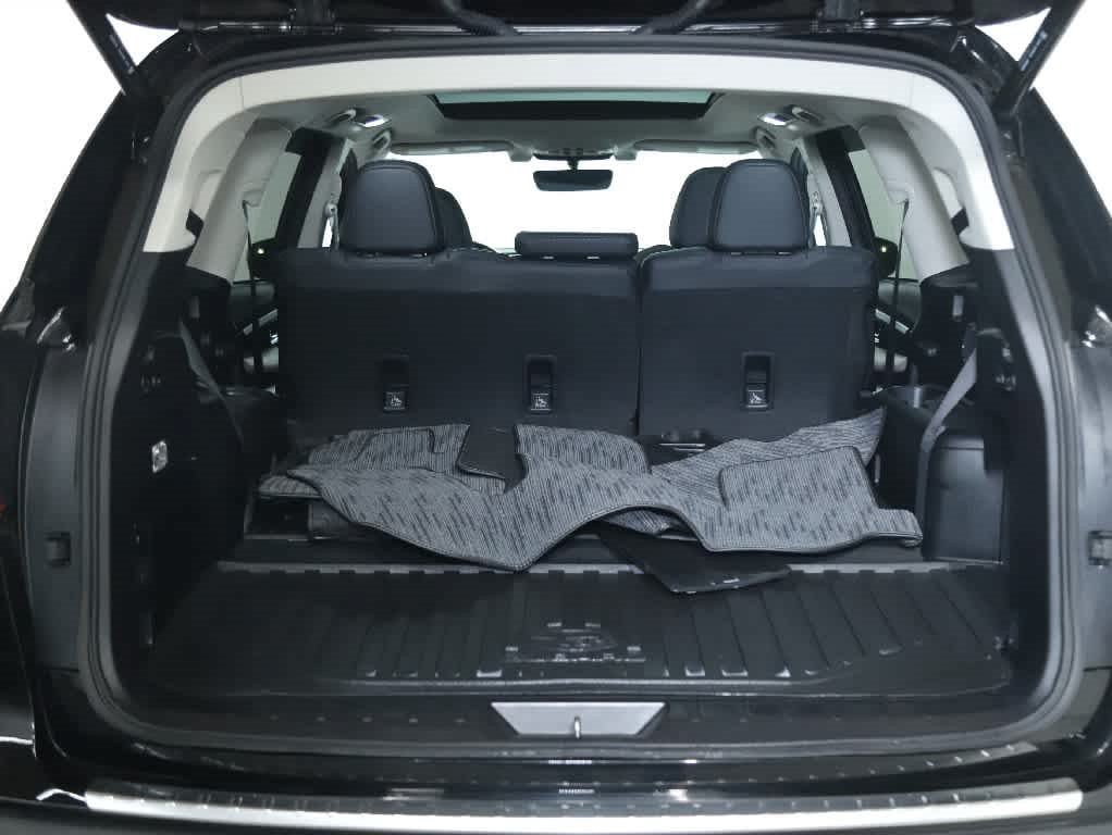 Used 2022 Subaru Ascent Limited w/ Technology Package AWD/4WD image 32