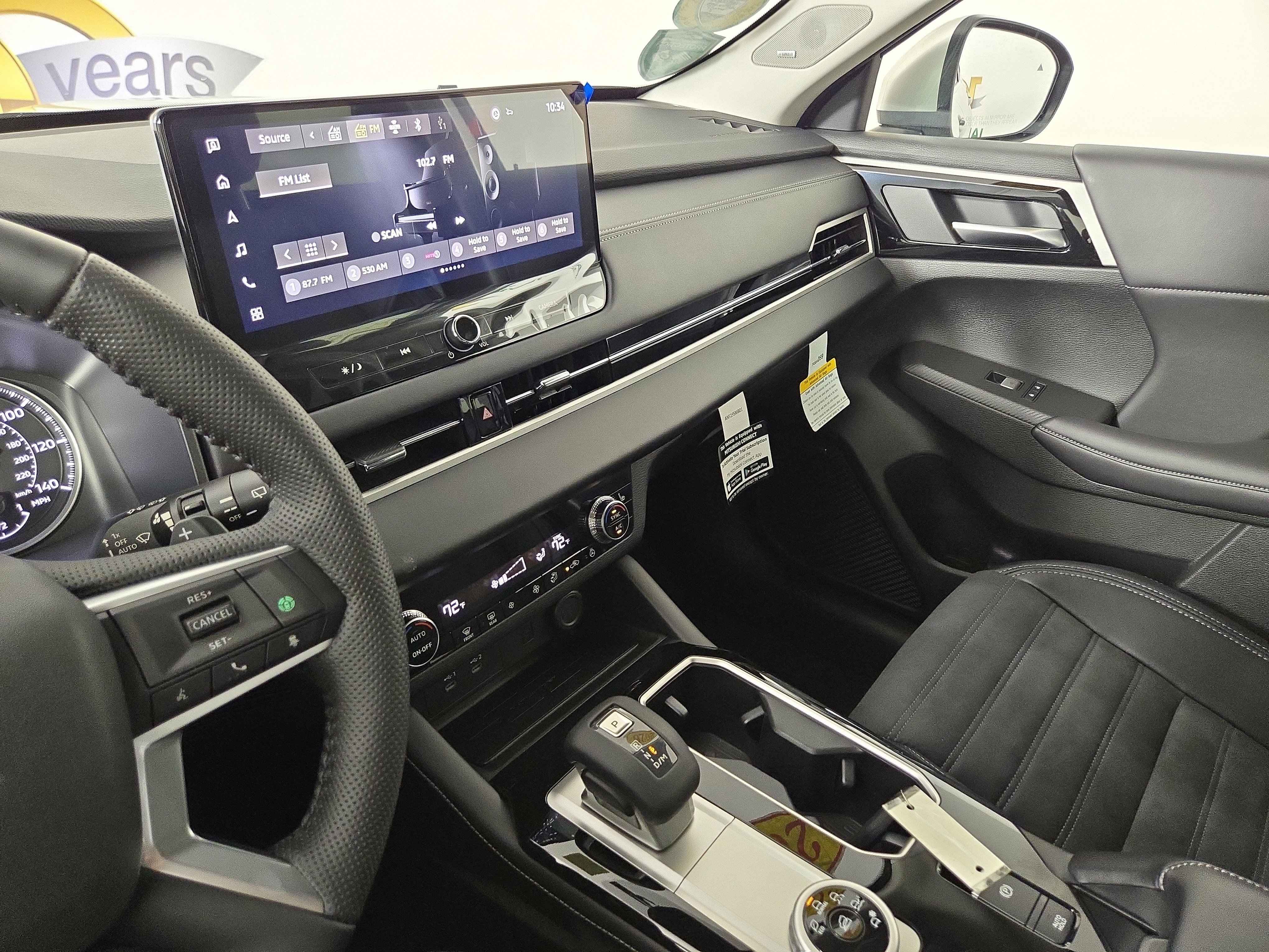 New 2026 Mitsubishi Outlander SE image 24