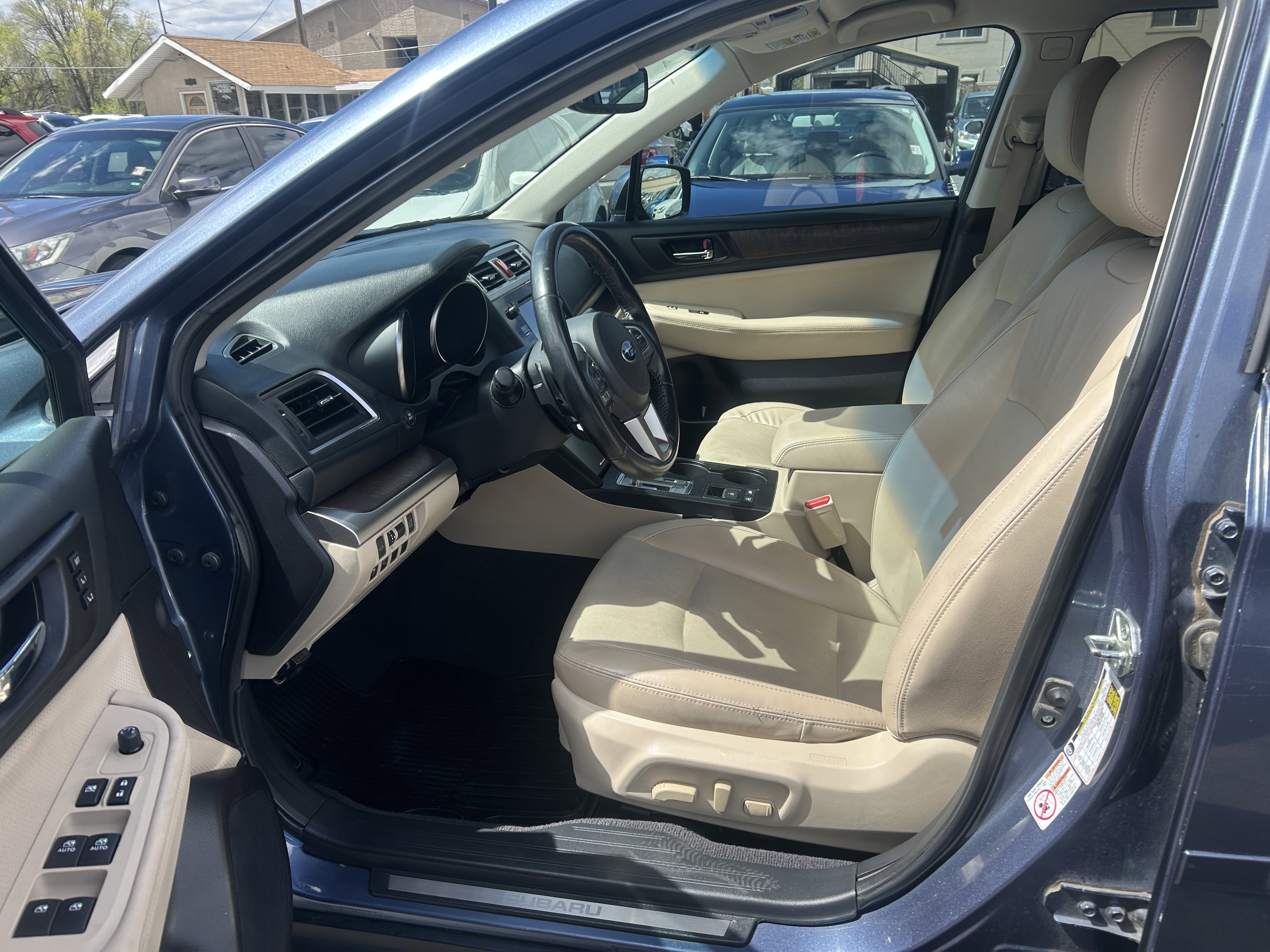 Used 2016 Subaru Outback 2.5i Limited w/ Popular Package #4 image 13