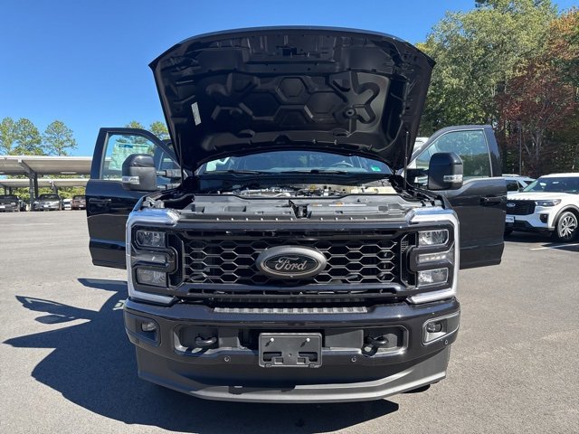 New 2025 Ford F250 Lariat w/ Lariat Ultimate Package image 25