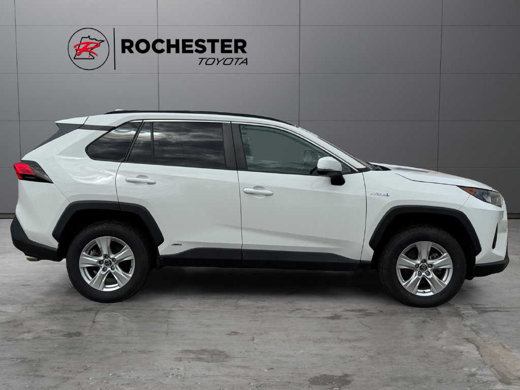 Certified 2019 Toyota RAV4 LE AWD/4WD image 6
