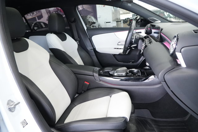 Used 2021 Mercedes-Benz A 35 AMG 4MATIC image 26