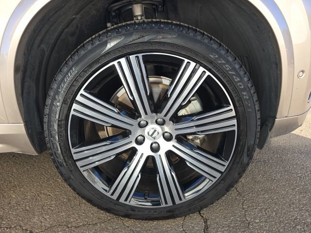 Certified 2025 Volvo XC90 B6 Ultra w/ Lounge Package image 13