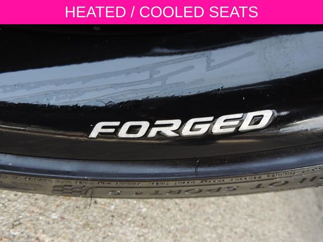 Used 2025 Chevrolet Corvette Z06 image 17