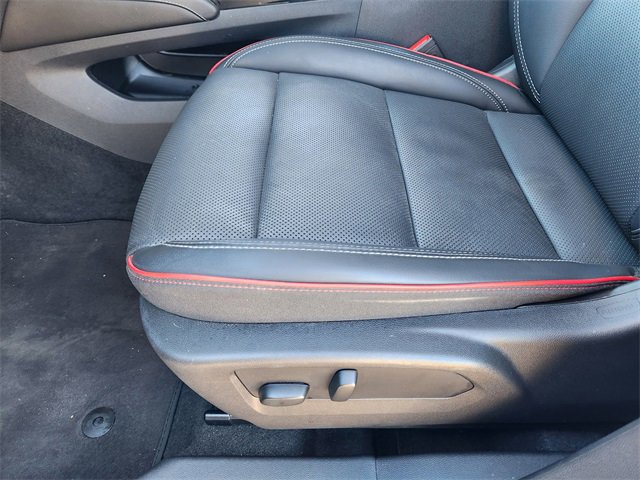 Used 2023 Buick Envision Essence w/ Sport Touring Package image 24