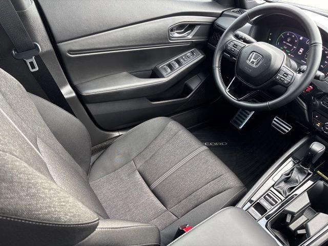 Used 2025 Honda Accord Sport image 14