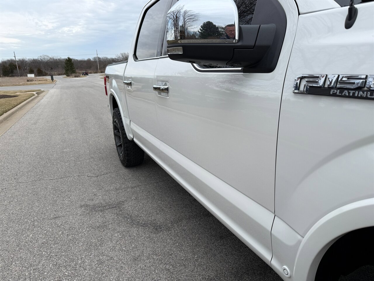 Used 2020 Ford F150 Platinum w/ Technology Package image 35
