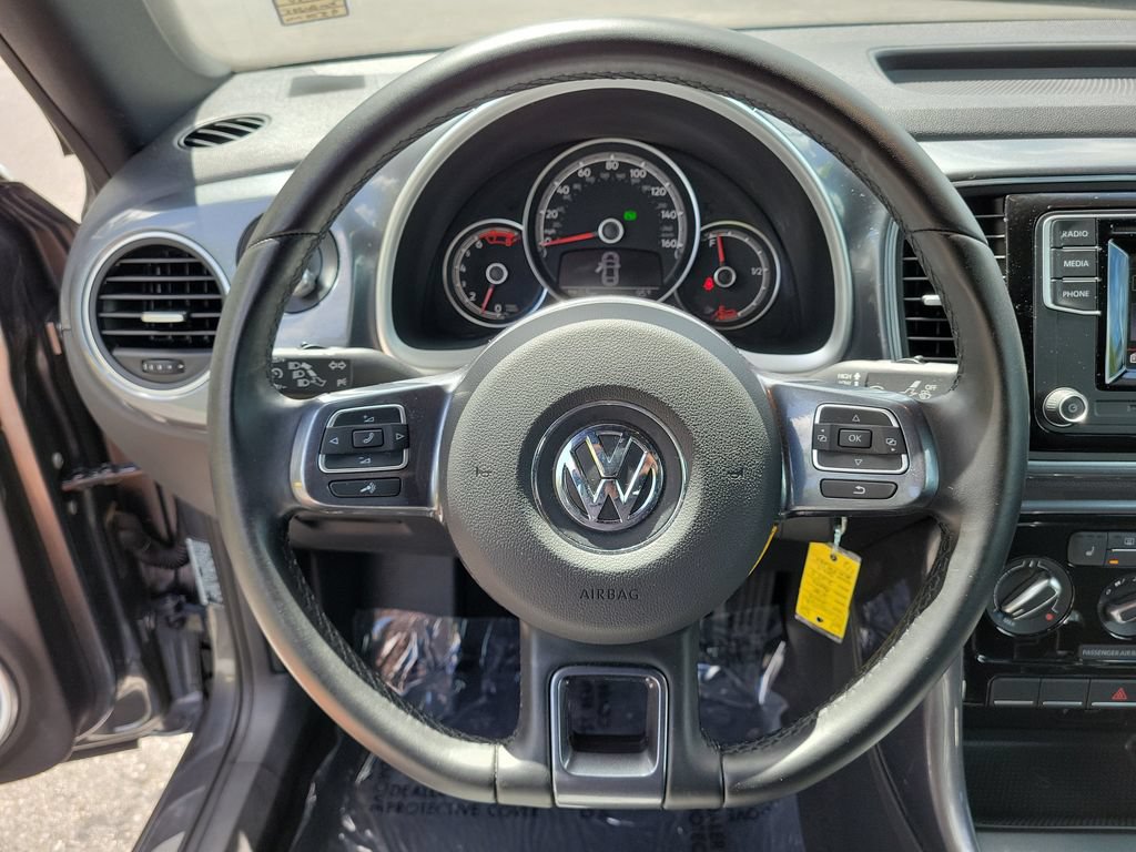 Used 2019 Volkswagen Beetle 2.0T S FWD image 24