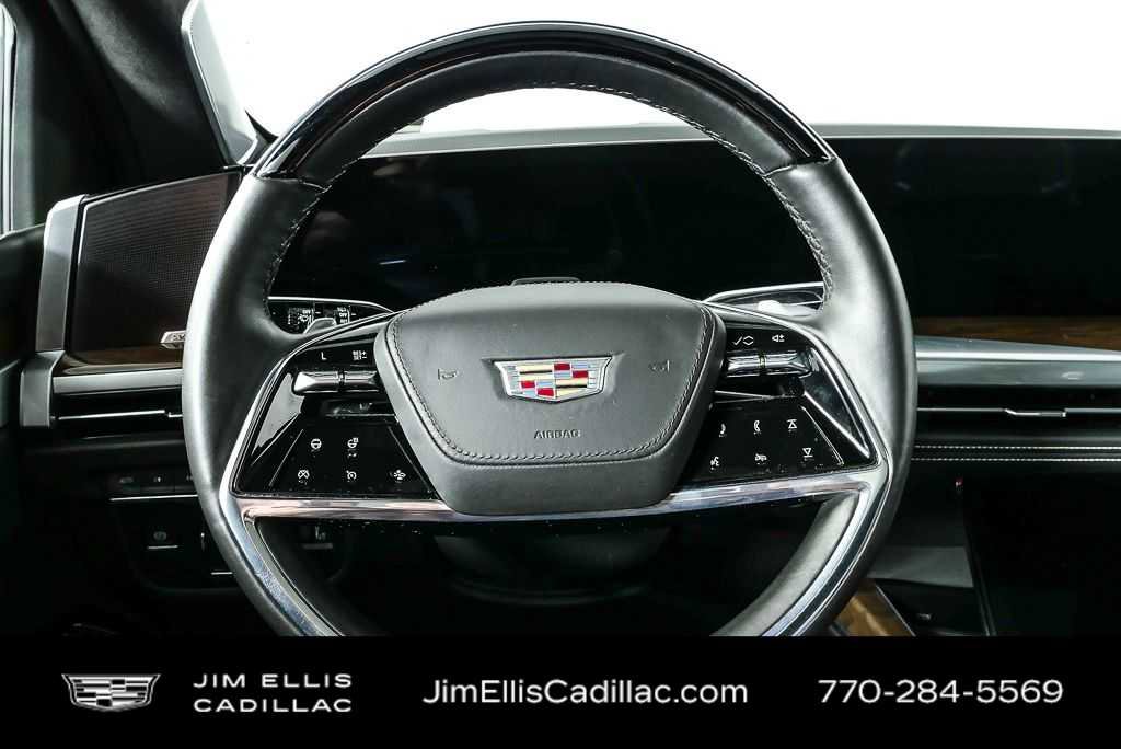 Used 2025 Cadillac Escalade Sport Platinum AWD/4WD image 10