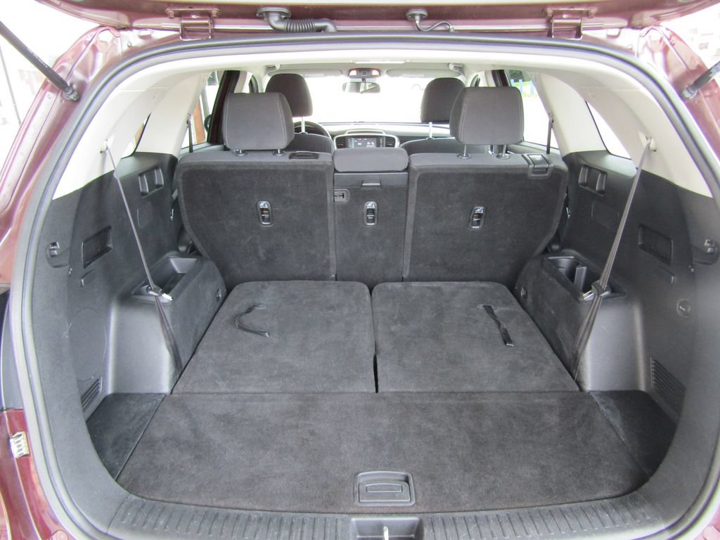 Used 2020 Kia Sorento FWD V6 image 26
