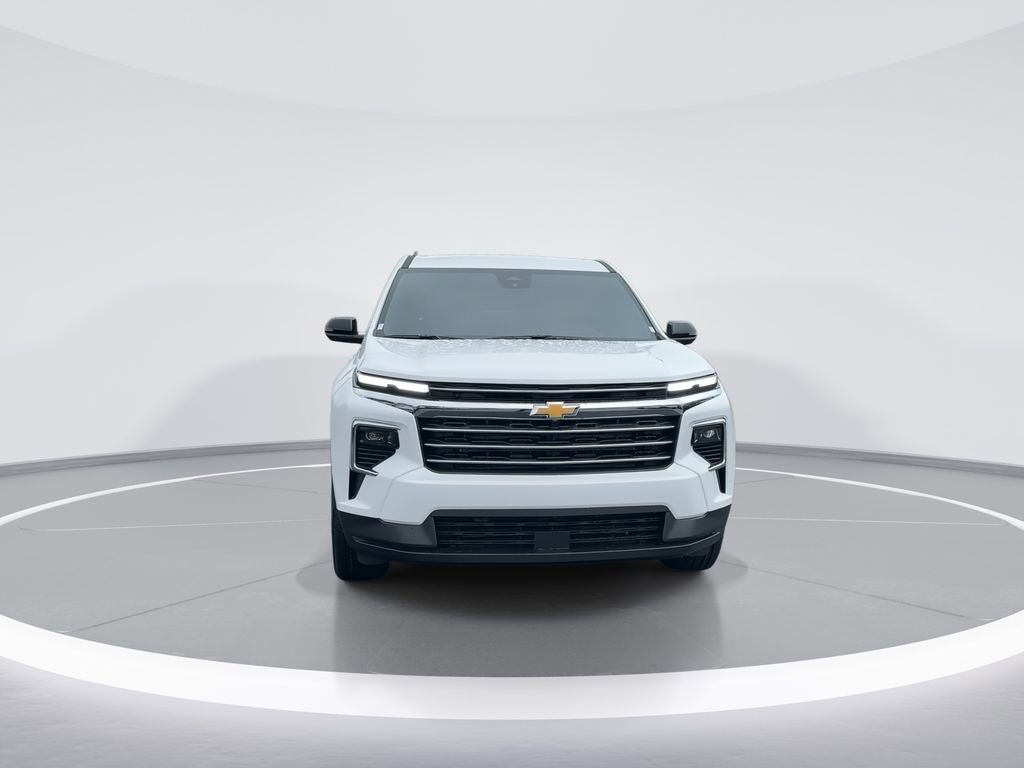 New 2026 Chevrolet Traverse LT FWD image 3