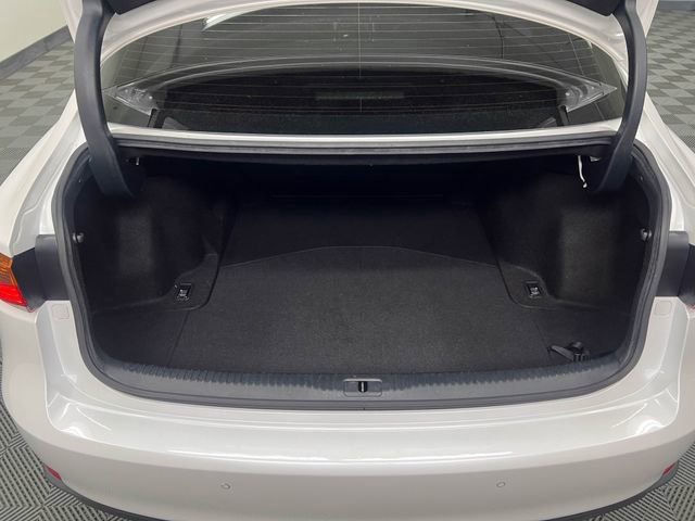 Used 2018 Lexus IS 300 w/ Comfort Package image 8