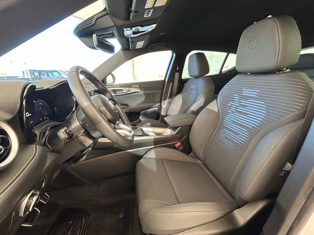 New 2025 Alfa Romeo Tonale image 27