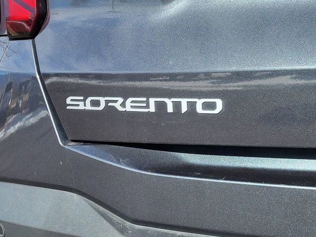 Used 2024 Kia Sorento S image 30