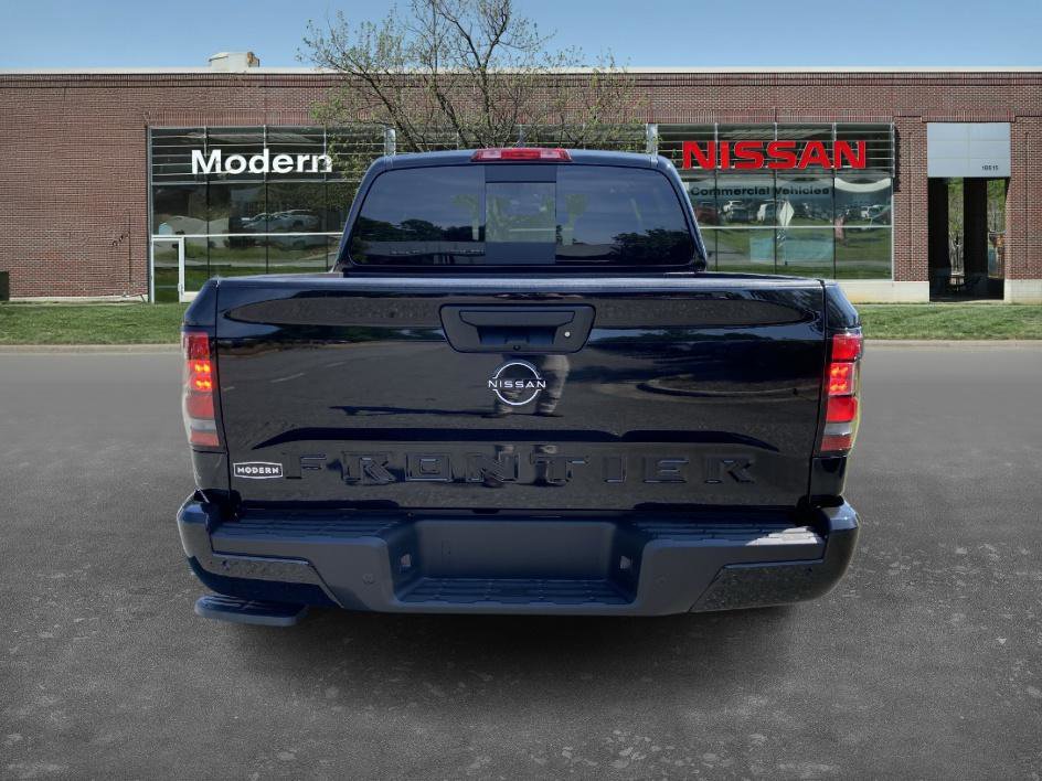 New 2026 Nissan Frontier SV RWD image 3