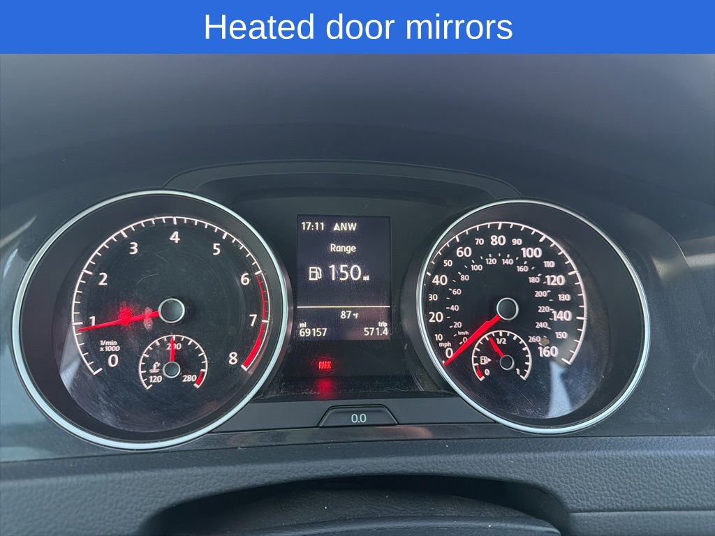 Used 2018 Volkswagen Golf SE image 9