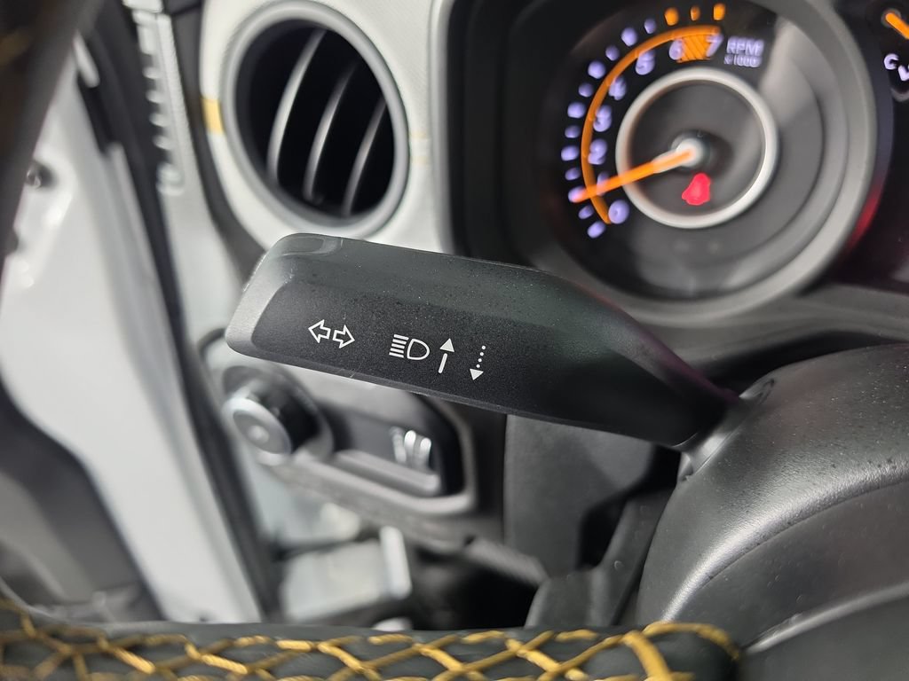 Used 2024 Jeep Wrangler Unlimited Sport AWD/4WD image 19