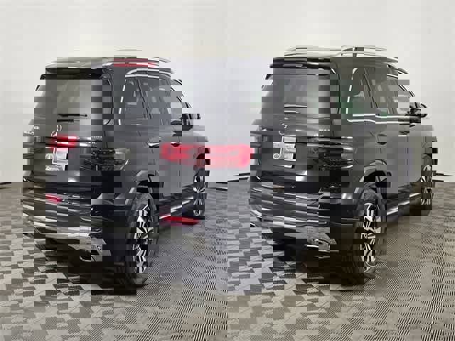 Used 2025 Mercedes-Benz GLB 250 GLB 250 image 5