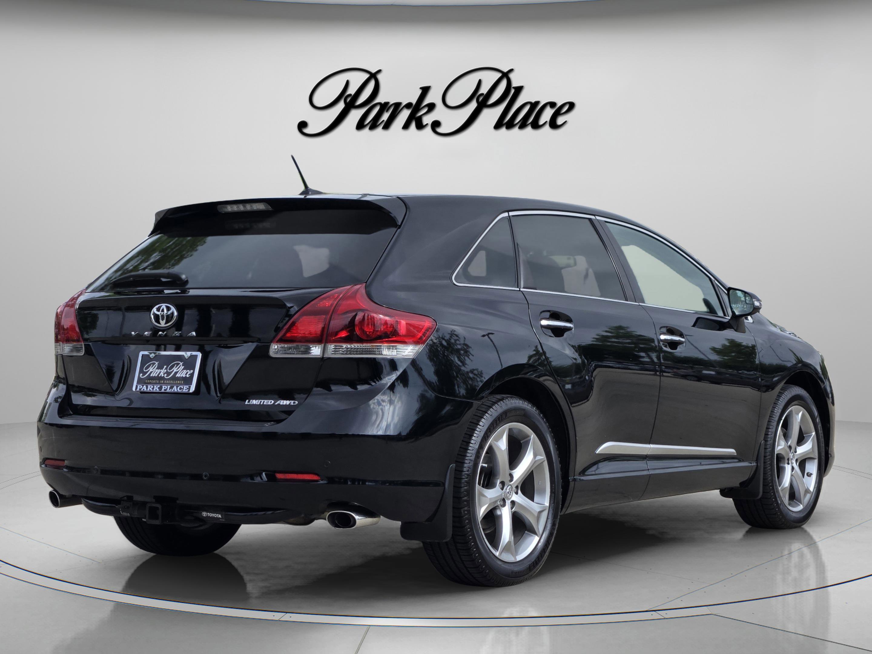 Used 2014 Toyota Venza Limited w/ Tow Prep Package AWD/4WD image 5