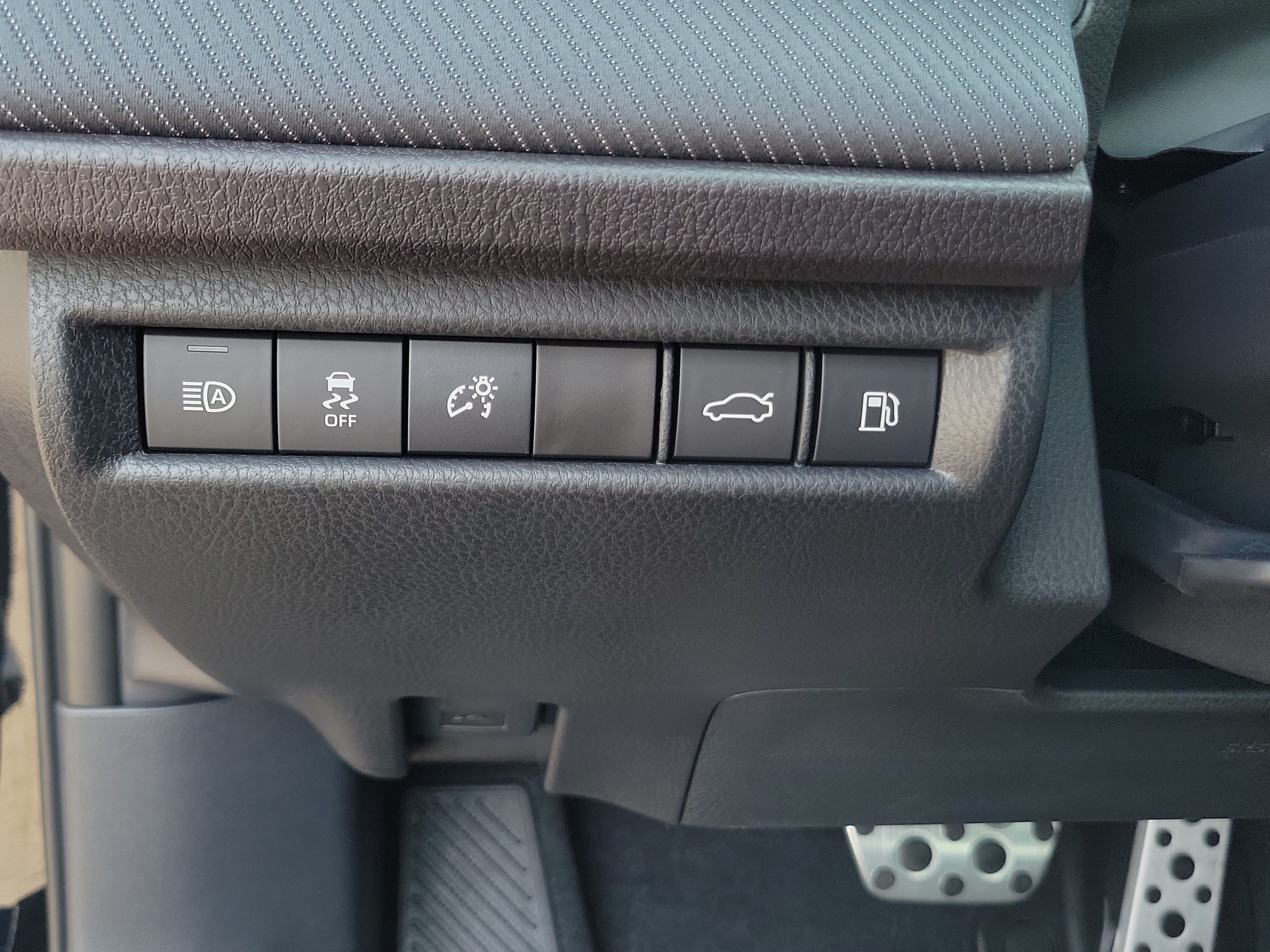 New 2026 Toyota Camry SE AWD/4WD image 19