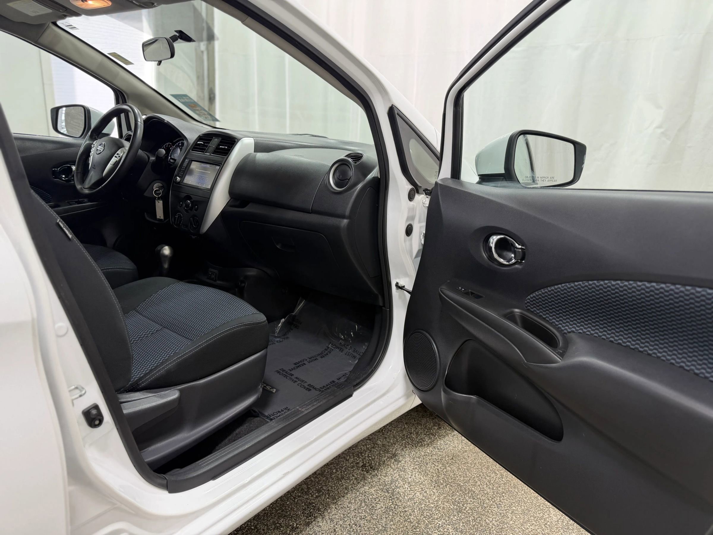 Used 2019 Nissan Versa Note S image 23