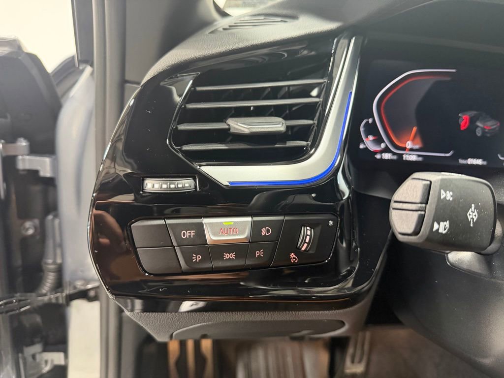 Used 2026 BMW Z4 sDrive30i w/ Convenience Package image 21