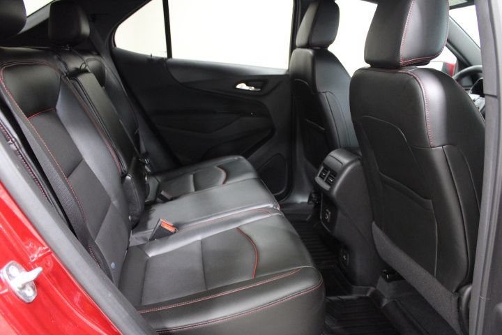 Used 2023 Chevrolet Equinox RS w/ RS Leather Package AWD/4WD image 27