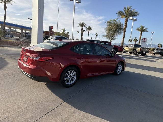 Used 2025 Toyota Camry LE FWD image 4