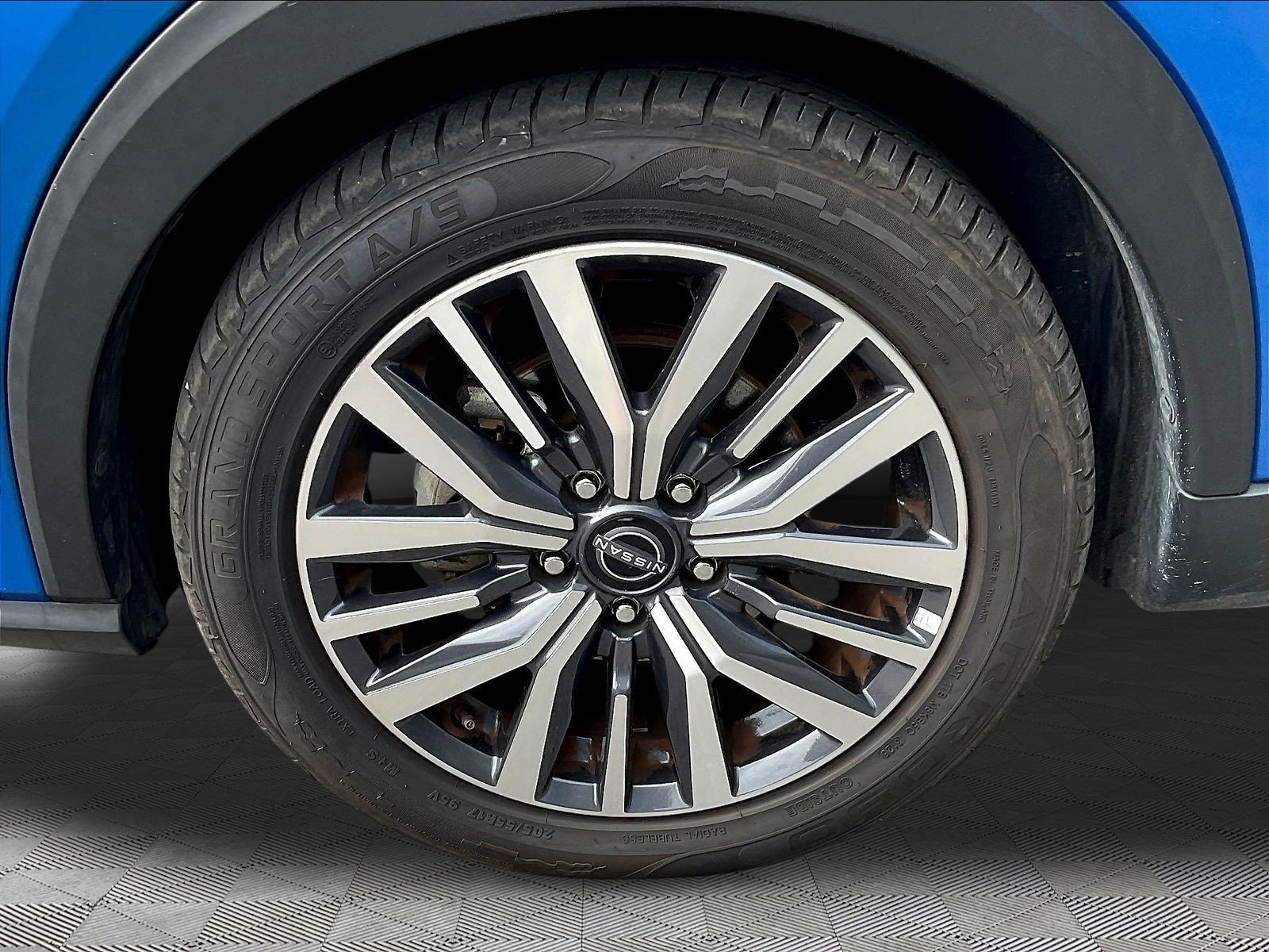Used 2023 Nissan Kicks SV FWD image 32
